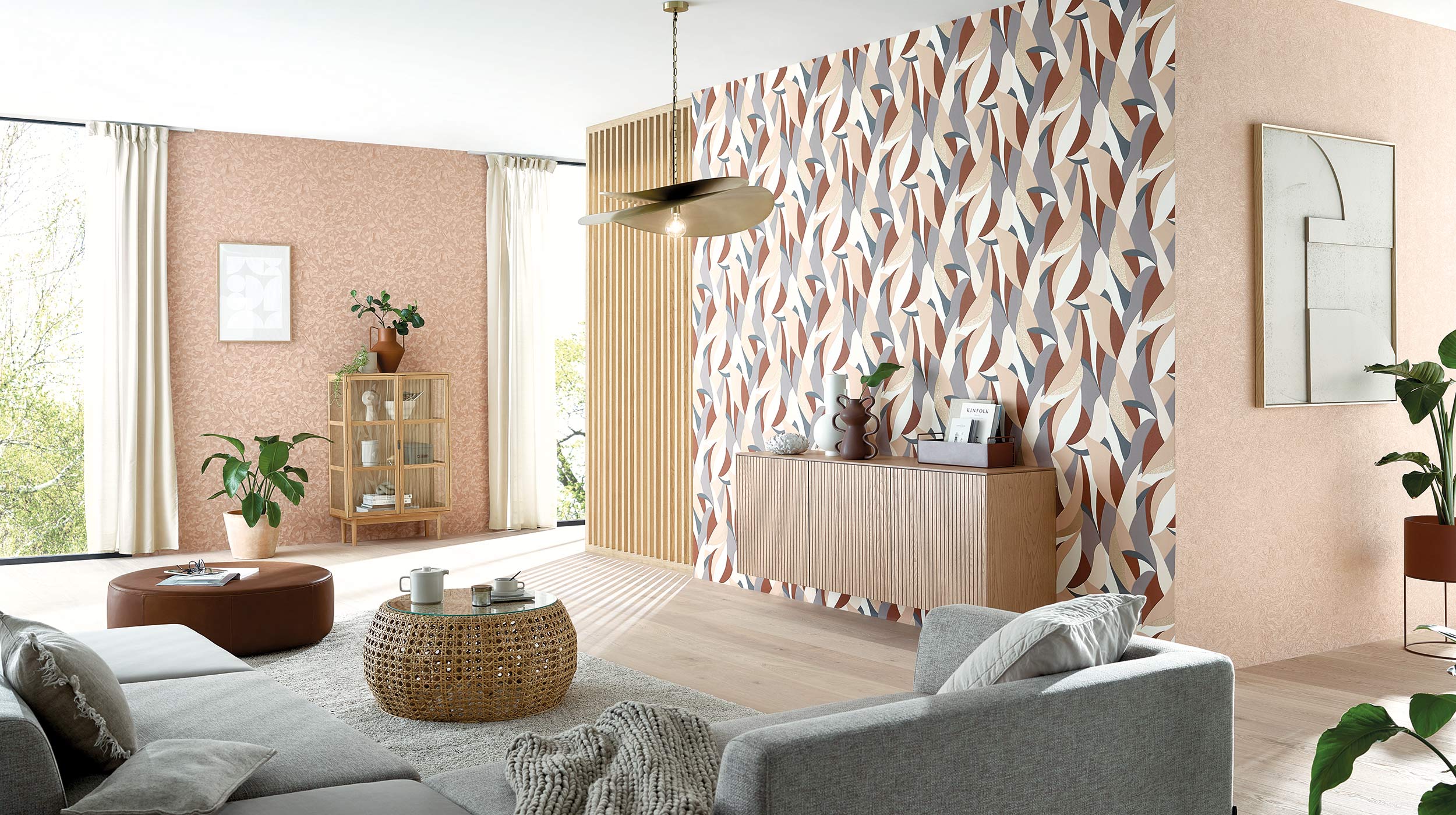 Design CRESCENT Modernes Wohnzimmer, Grafische Tapete in Beige und Grau Tönen