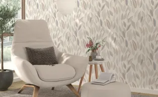 Vliestapete mit Blattmotiv in hellen Farben, Gemütliche Sitzecke