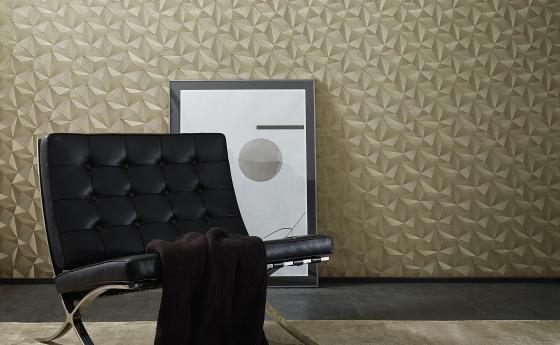 Vliestapete in Gold mit 3D-Effekt, schwarzer moderner Sessel